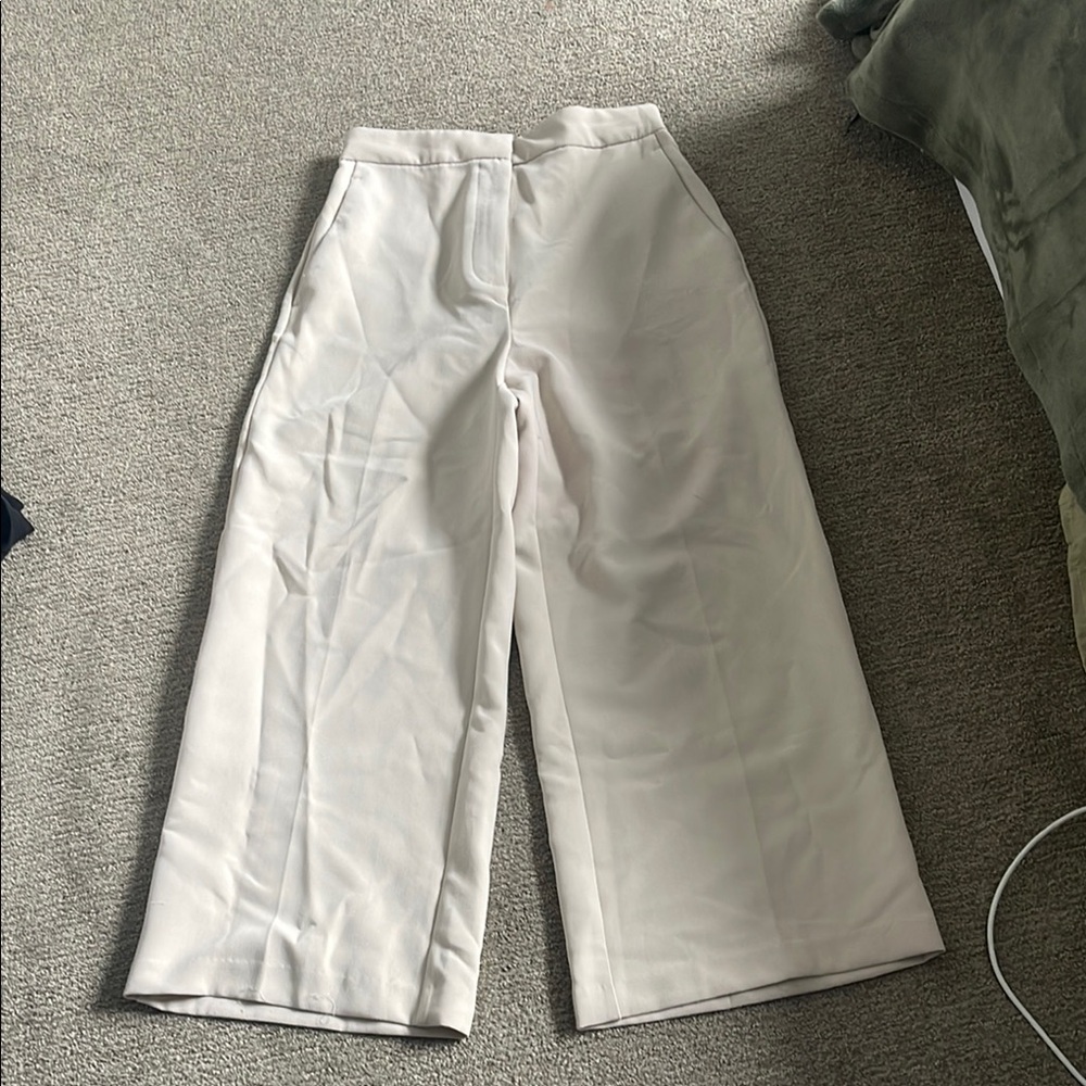 Zara Cropped Pants